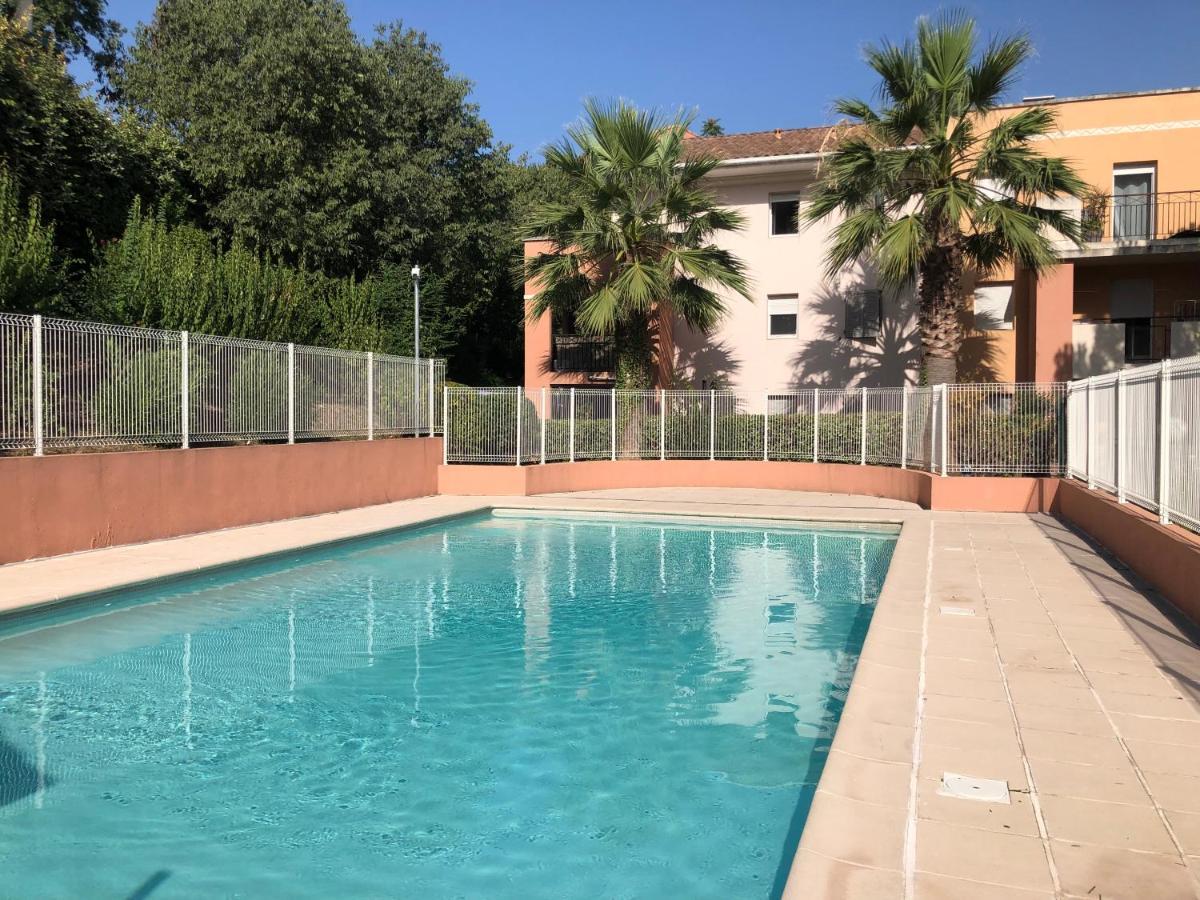 LES JARDINS DES SENTEURS - Appartement privé avec parking Grasse Exterior foto